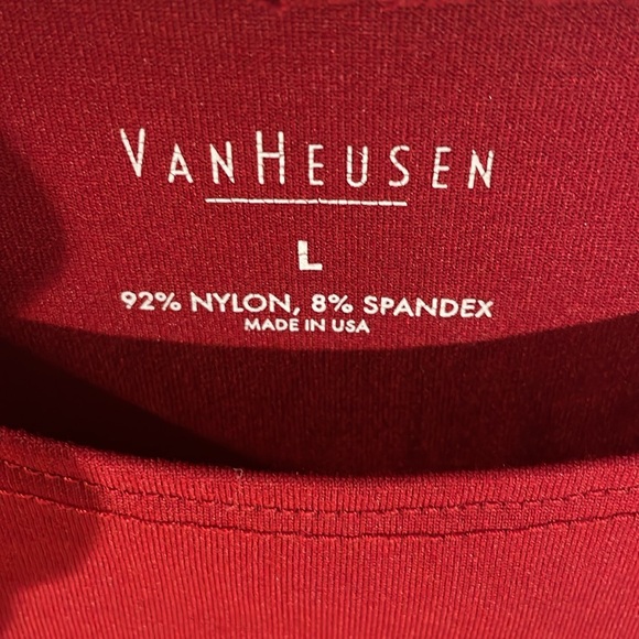 Van Heusen Tank Top. Under Layer. Large. - Picture 3 of 5